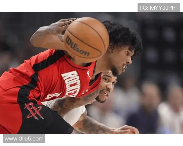 2015年NBA季后赛火箭与快船第四场激战回顾与精彩瞬间分析